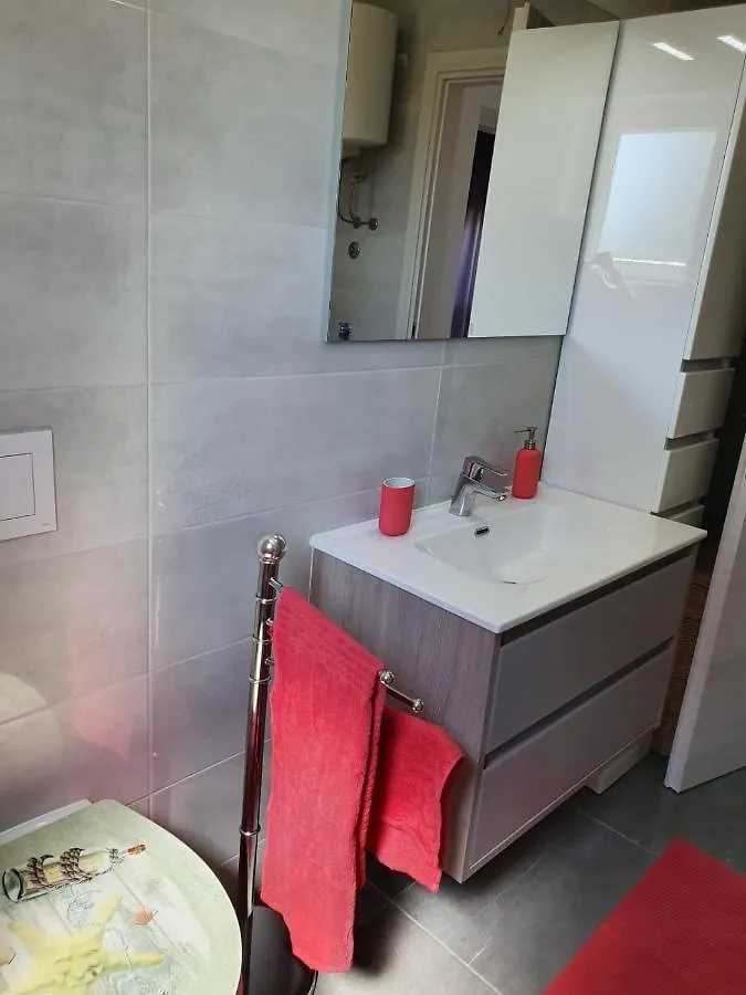 Apartment Creo Loborika Marcana