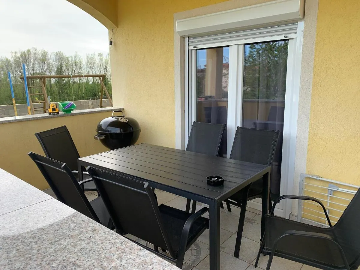 Apartment Creo Loborika Marcana Croatia